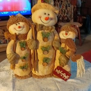 Woodland Snowman Family